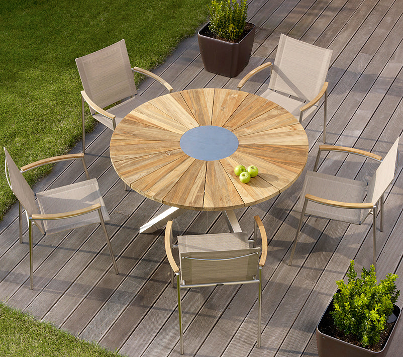 Utstilling Hugo Spisestol