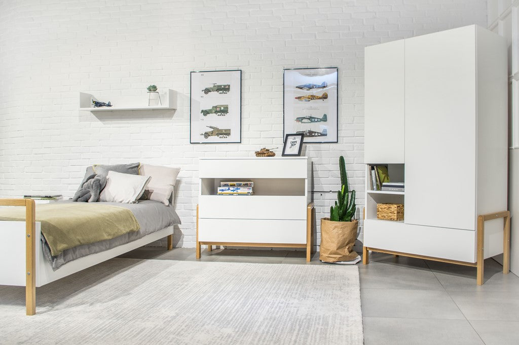 Garderobeskap Victor hvit