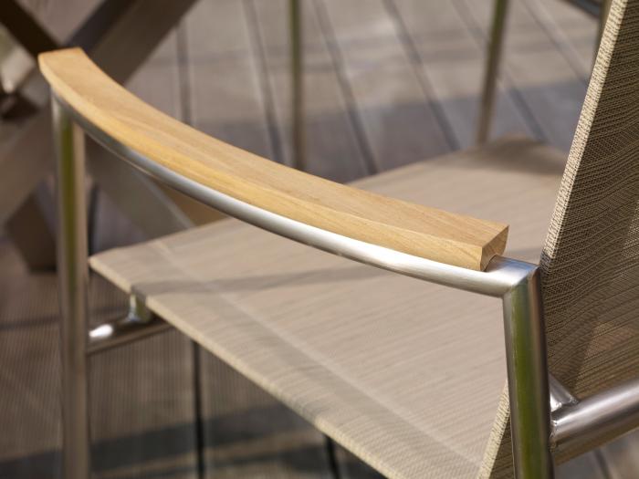 Utstilling Hugo Spisestol